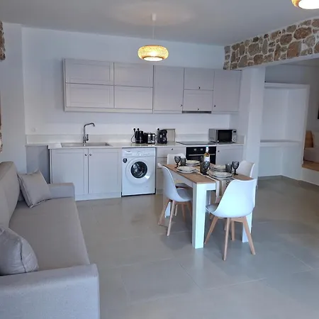 Aegean Whisper Masouri