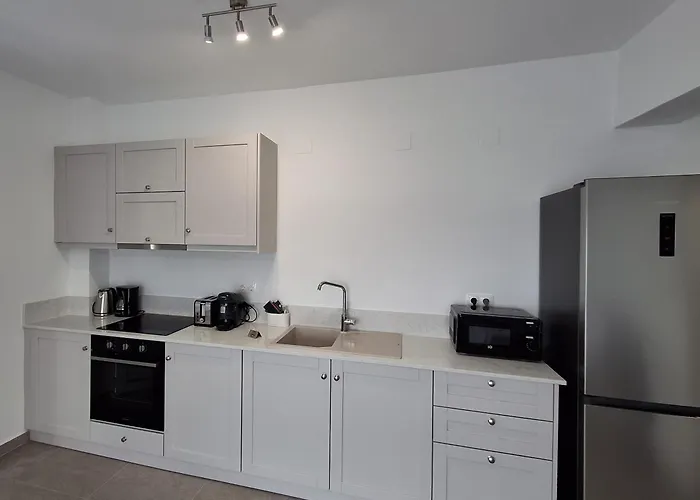 Aegean Whisper شقة *