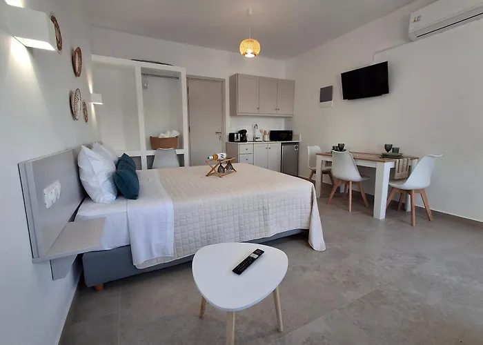 Aegean Whisper شقة